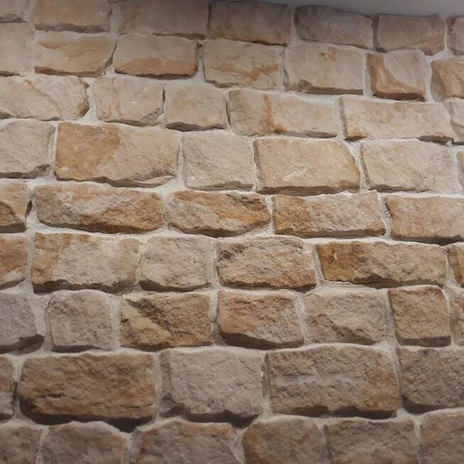 Kamień ozdobny dekoracyjny na ściany domu salonu kuchni