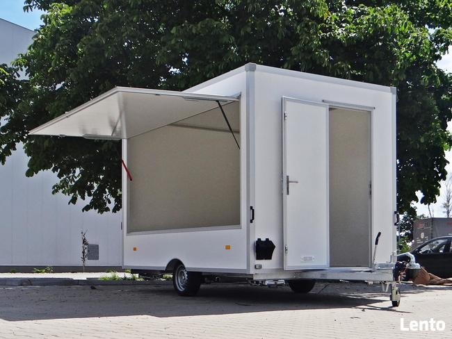 przyczepa gastronomiczna food truck handlowa mobilny caterin