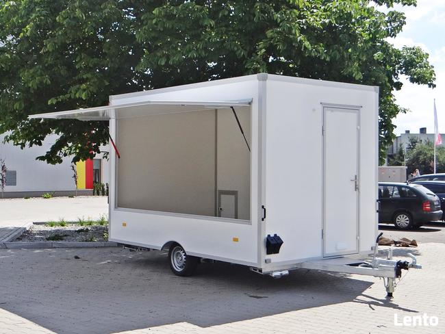 przyczepa gastronomiczna food truck handlowa mobilny caterin