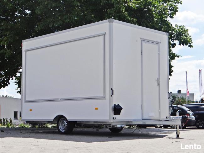 przyczepa gastronomiczna food truck handlowa mobilny caterin