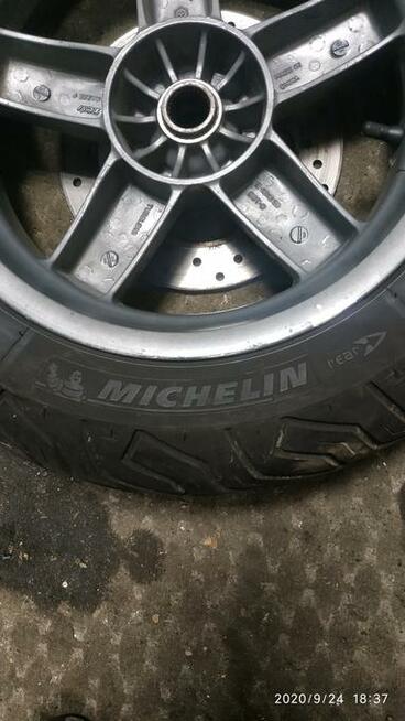 Piaggio Felga tylna z oponą i tarczą X7,X8,X9...