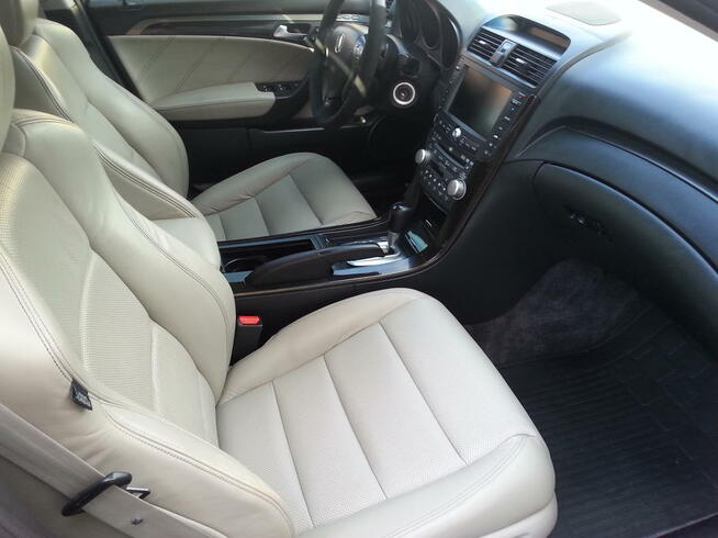 Czyszczenie i konserwacja tapicerki skórzanej