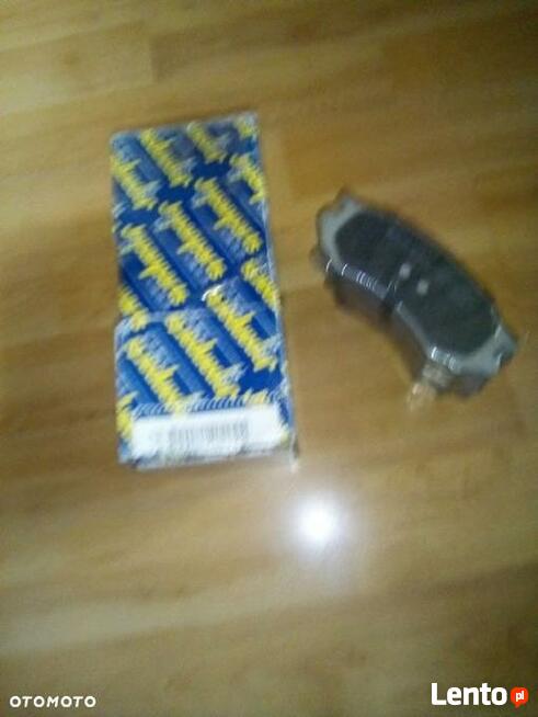 KLOCKI HAMULCOWE Przod NISSAN PRIMERA P10 2.0 D