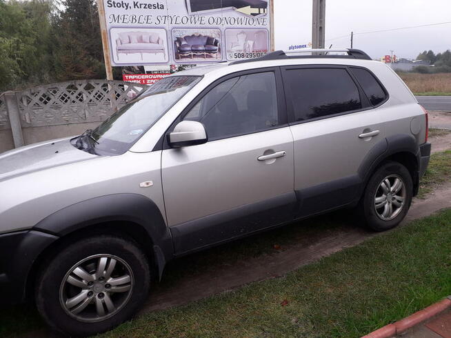 Sprzedam samochód hyundai tucson