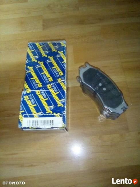 KLOCKI HAMULCOWE Przod NISSAN PRIMERA P10 2.0 D