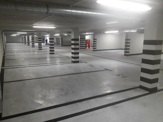 Oznakowanie poziome, malowanie linii, pasów, garaży.