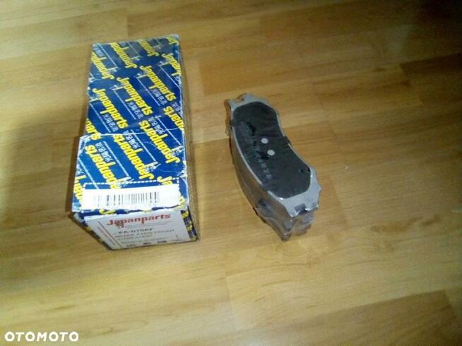 KLOCKI HAMULCOWE Przod NISSAN PRIMERA P10 2.0 D