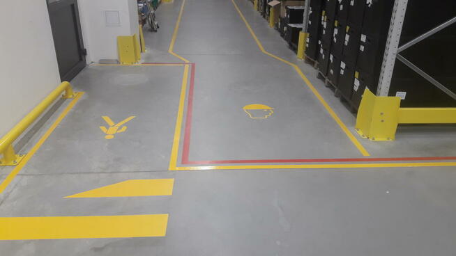 Oznakowanie poziome, malowanie linii, pasów, garaży.