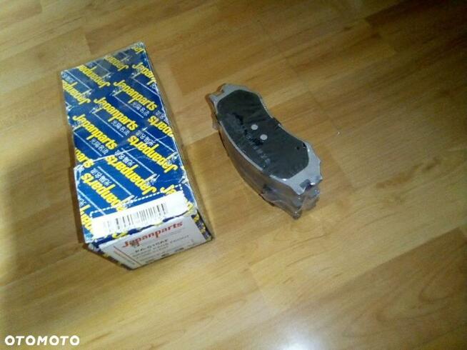 KLOCKI HAMULCOWE Przod NISSAN PRIMERA P10 2.0 D