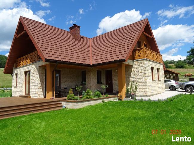 Płytki cegiełka naturalne na dom ściany elewacje domu