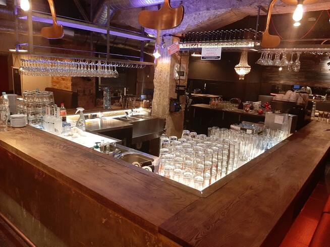 Odstąpię/Sprzedam restaurację 500 m2 - Centrum Warszawy