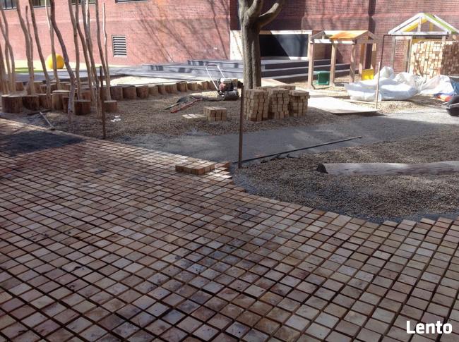 Dębowy bruk drewniany alternatywa dla kostki betonowej
