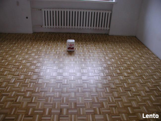 Układanie podłóg drewnianych, parkietów, paneli laminowanych