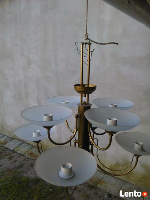 Sprzedam stylowy żyrandol mosiężny (8-ramienny)