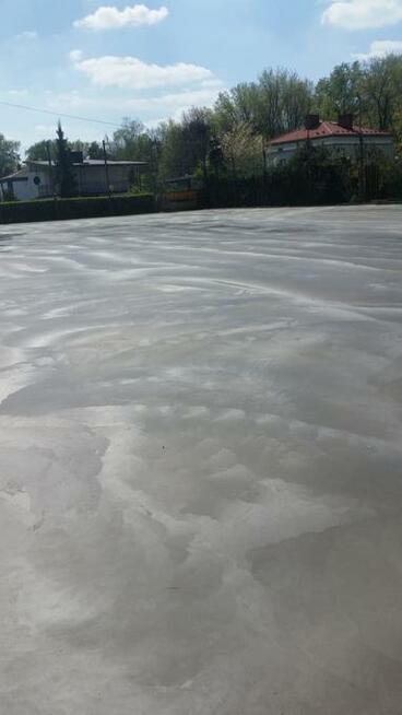 Wylewki Zacieranie betonu posadzki przemysłowe układ.kostki