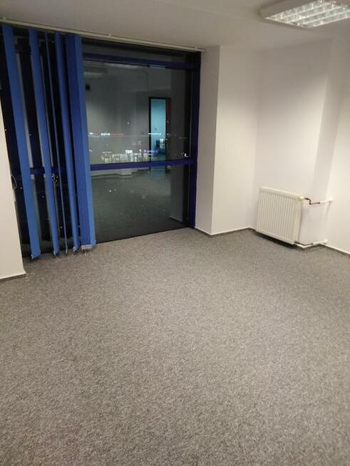 Ładny lokal biurowy wynajmę bezpośrednio od własciciela 35m2