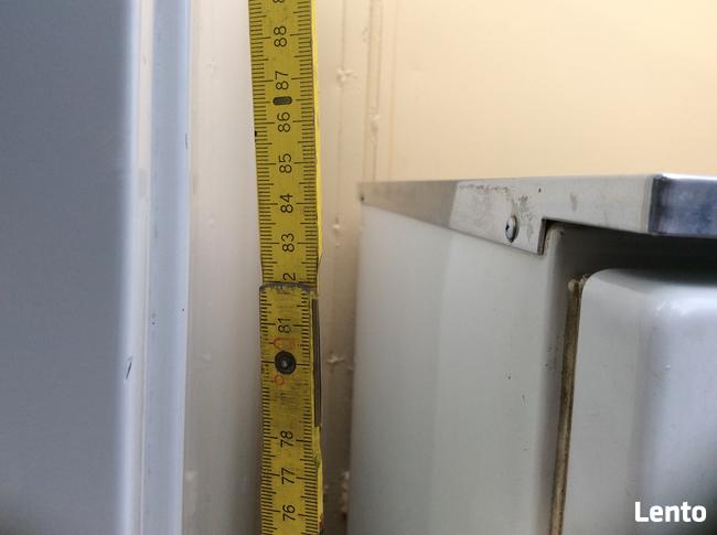 Lodówki, lodówko zamrażarki.