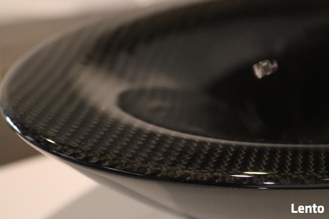 Elementy z carbonu Produkcja i naprawa włókna węglowego