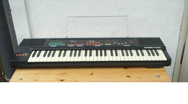 Pradawny Hohner PK-100 Midi z osprzętem, rocznik 1987