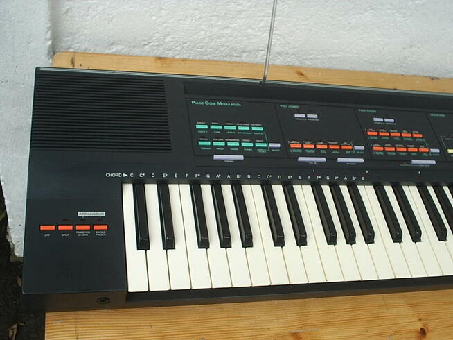 Pradawny Hohner PK-100 Midi z osprzętem, rocznik 1987