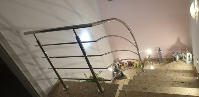 Nowoczesne balustrady, bramy, ogrodzenia malowane i nierdzewn