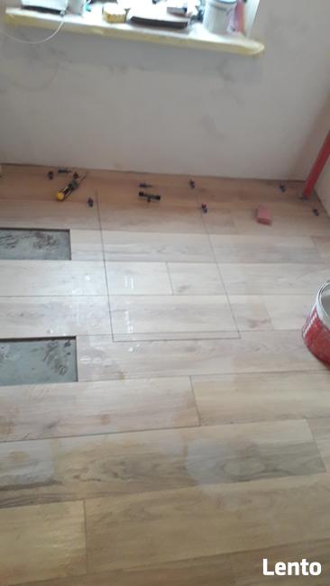 Właz podłogowy do piwnicy