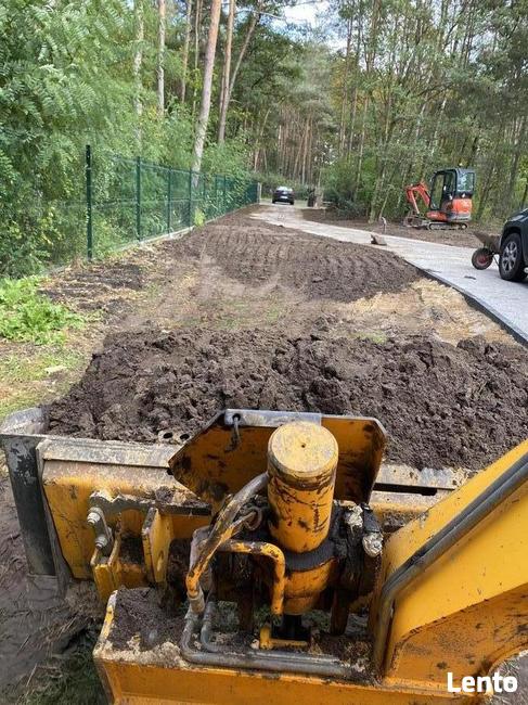 Utwardzanie dróg osiedlowych i prywatnych usługi minikoparka