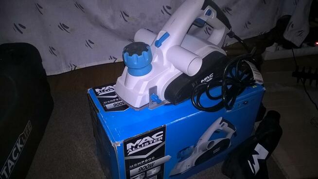 Strug elektryczny 900 W