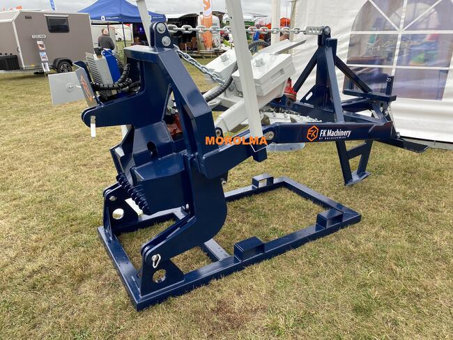 Pług leśny aktywny FK MACHINERY z pogłębiaczem hydromotor