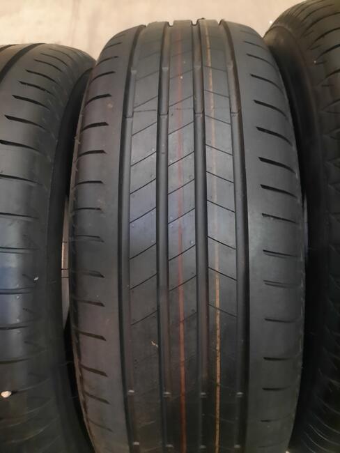 Opony letnie Bridgestone 215/60R17 dot 2023 jak nowe