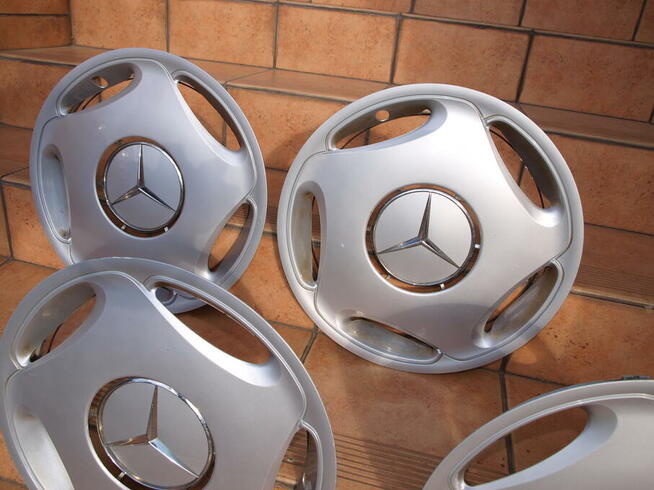 Mercedes kołpaki 15 oryginalne (komplet 4 sztuki)