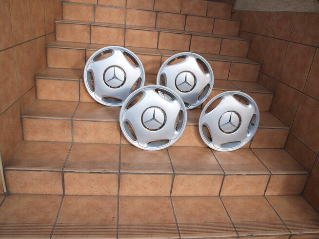 Mercedes kołpaki 15 oryginalne (komplet 4 sztuki)