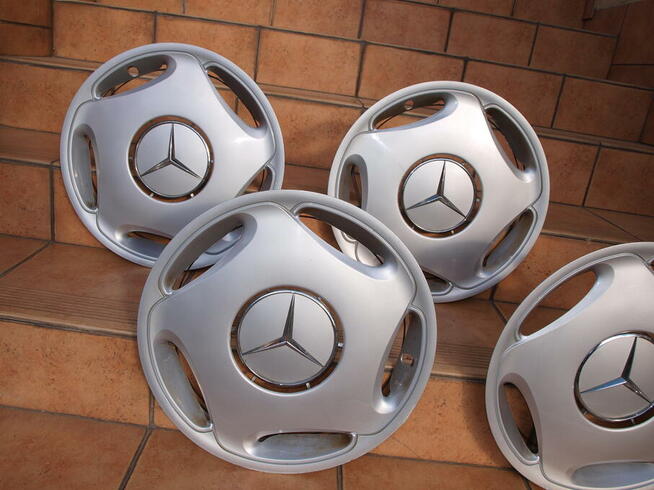 Mercedes kołpaki 15 oryginalne (komplet 4 sztuki)