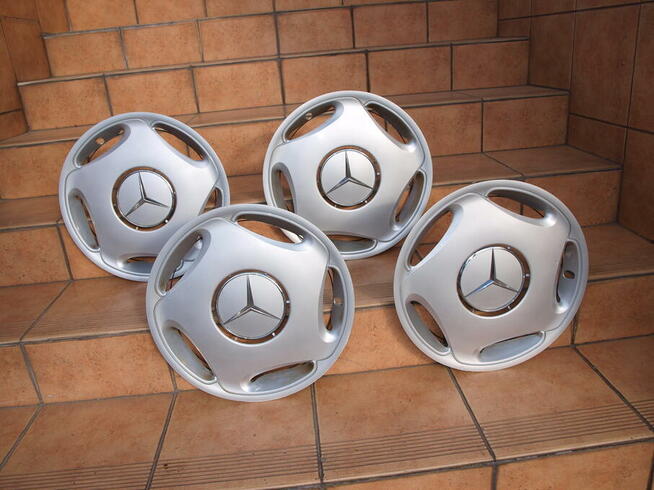 Mercedes kołpaki 15 oryginalne (komplet 4 sztuki)