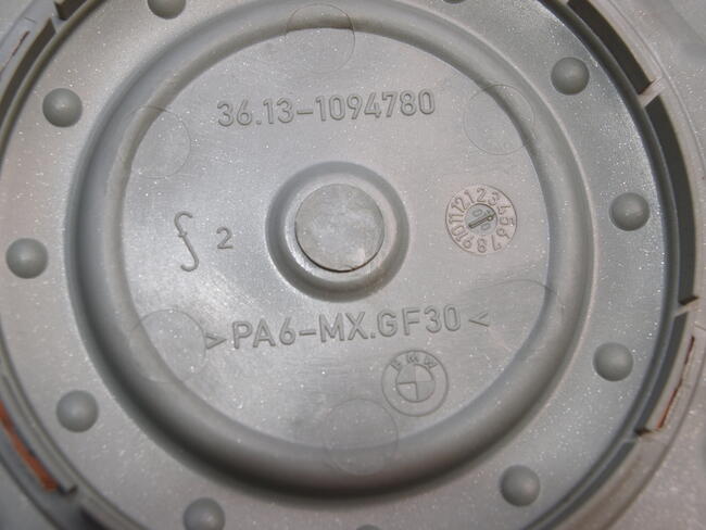 BMW kołpaki 15 oryginalne (komplet 4 sztuki)