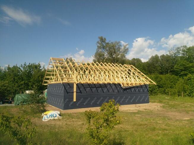 dom drewniany, szkieletowy, kanadyjczyk