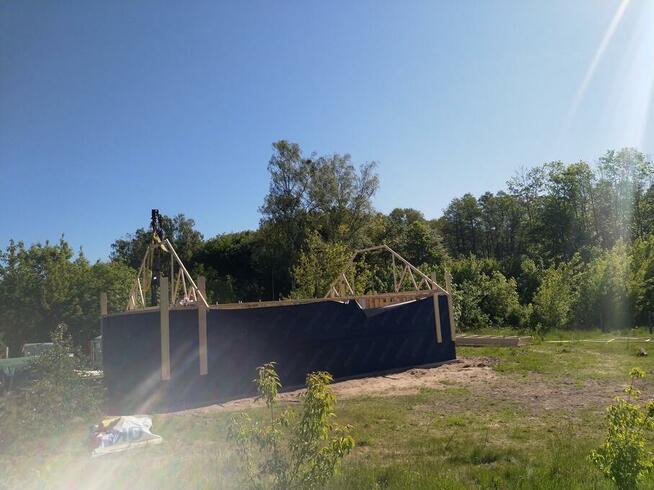 dom drewniany, szkieletowy, kanadyjczyk