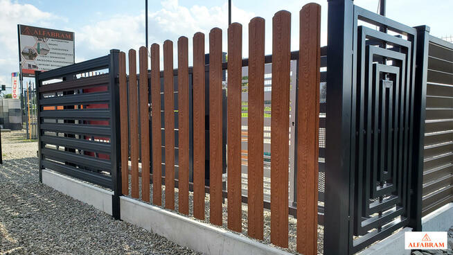 Tanie ogrodzenie metalowe SICURO SI-02, samodzielny montaż