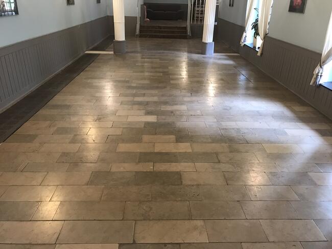 Renowacja posadzek kamiennych, polerowanie posadzek, marmur