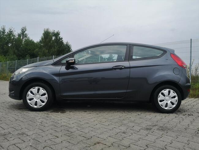 Sprzedam Forda Fiesta benzyna klimatyzacja bezpośrednio