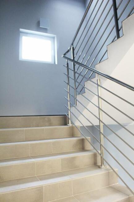 Noclegi dla pracowników w eleganckim mieszkaniu