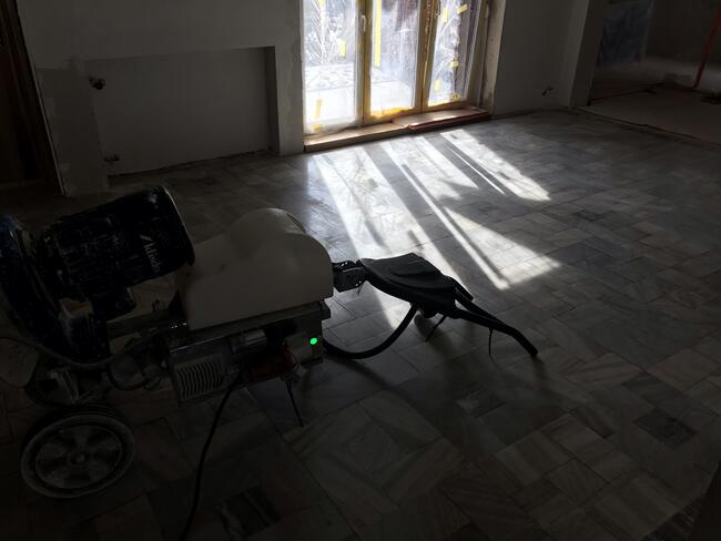 Renowacja posadzek kamiennych, polerowanie posadzek, marmur