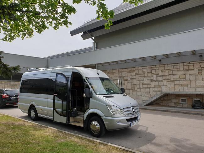 Przewóz osób Sosnowiec busy wynajem Czeladź przewozy Dąbrowa