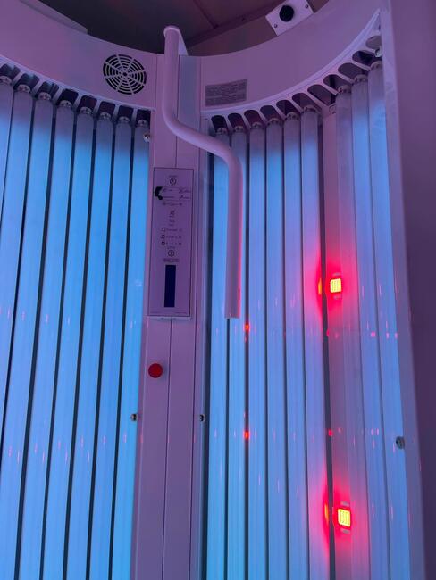 Solarium kabina stojąca SHINY Eurosun