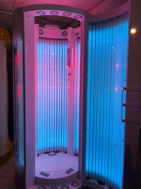 Solarium kabina stojąca SHINY Eurosun