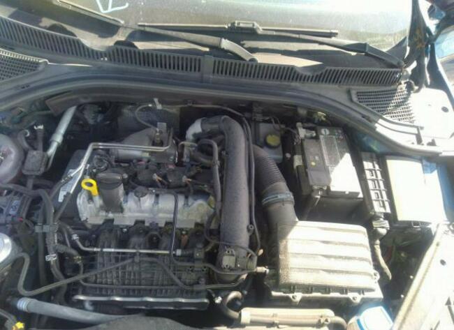 Volkswagen Jetta 2019, 1.4L, po gradobiciu