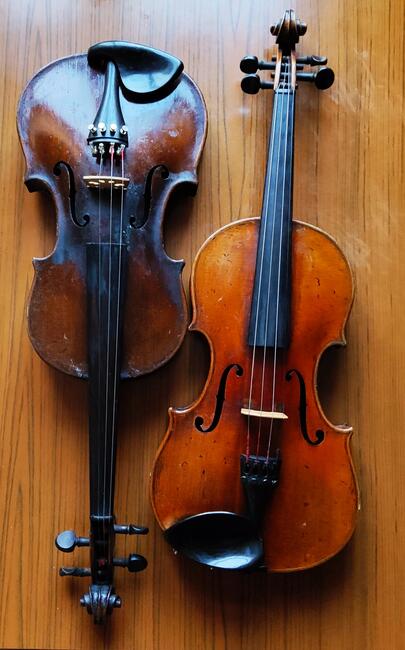 Wyprzedaż INSTRUMENTÓW MUZYCZNYCH różnych...