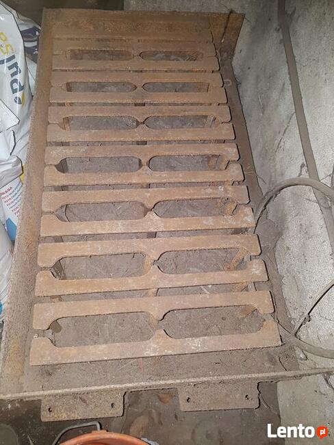 Pustaczarka stacjonarna z regałami i wózkiem