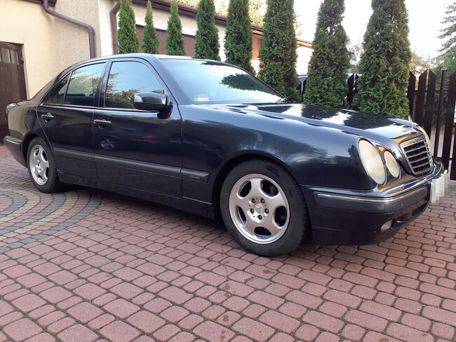 Sprzedam Mercedes E 270 CDI W210 Klima Automat