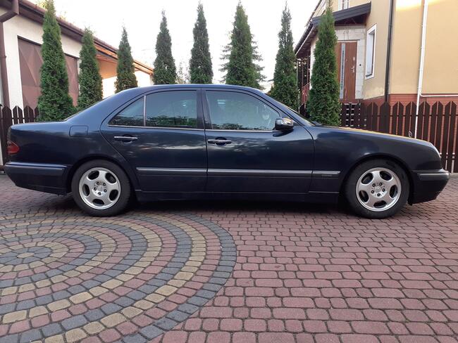 Sprzedam Mercedes E 270 CDI W210 Klima Automat